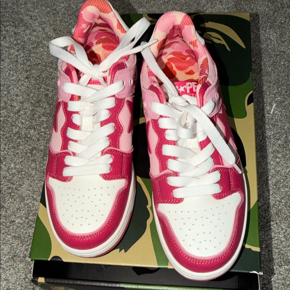 BAPE